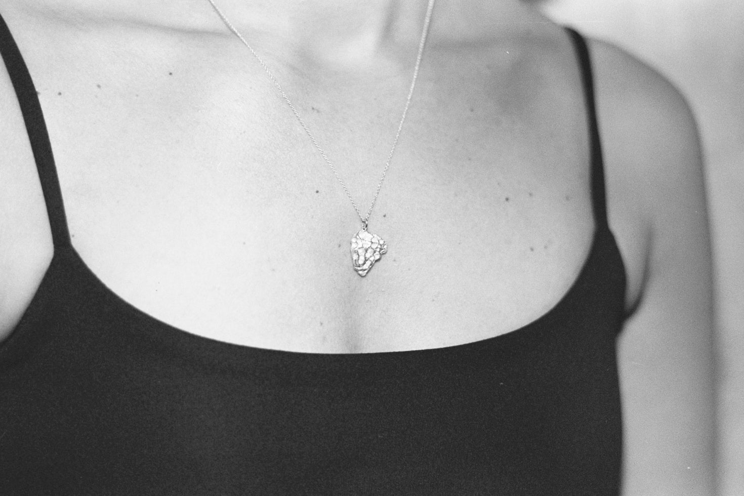 ISLA necklace - aguamarga